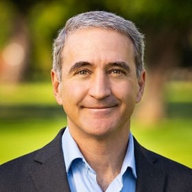 Jonathan Kaplan headshot