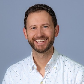 Stephen Kostyo headshot