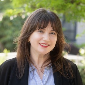 Nicole Arshan Headshot