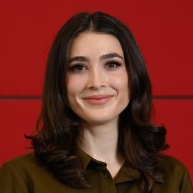 Cassie Rubinstein Headshot