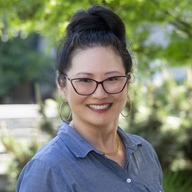 Cathy Yun Headshot