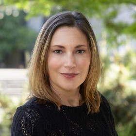 Jennifer DePaoli Headshot